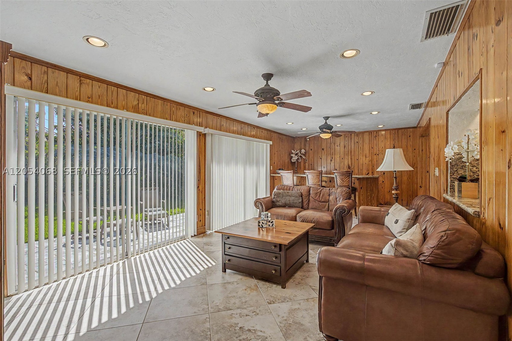 LAUREL HILL PARK - Residential