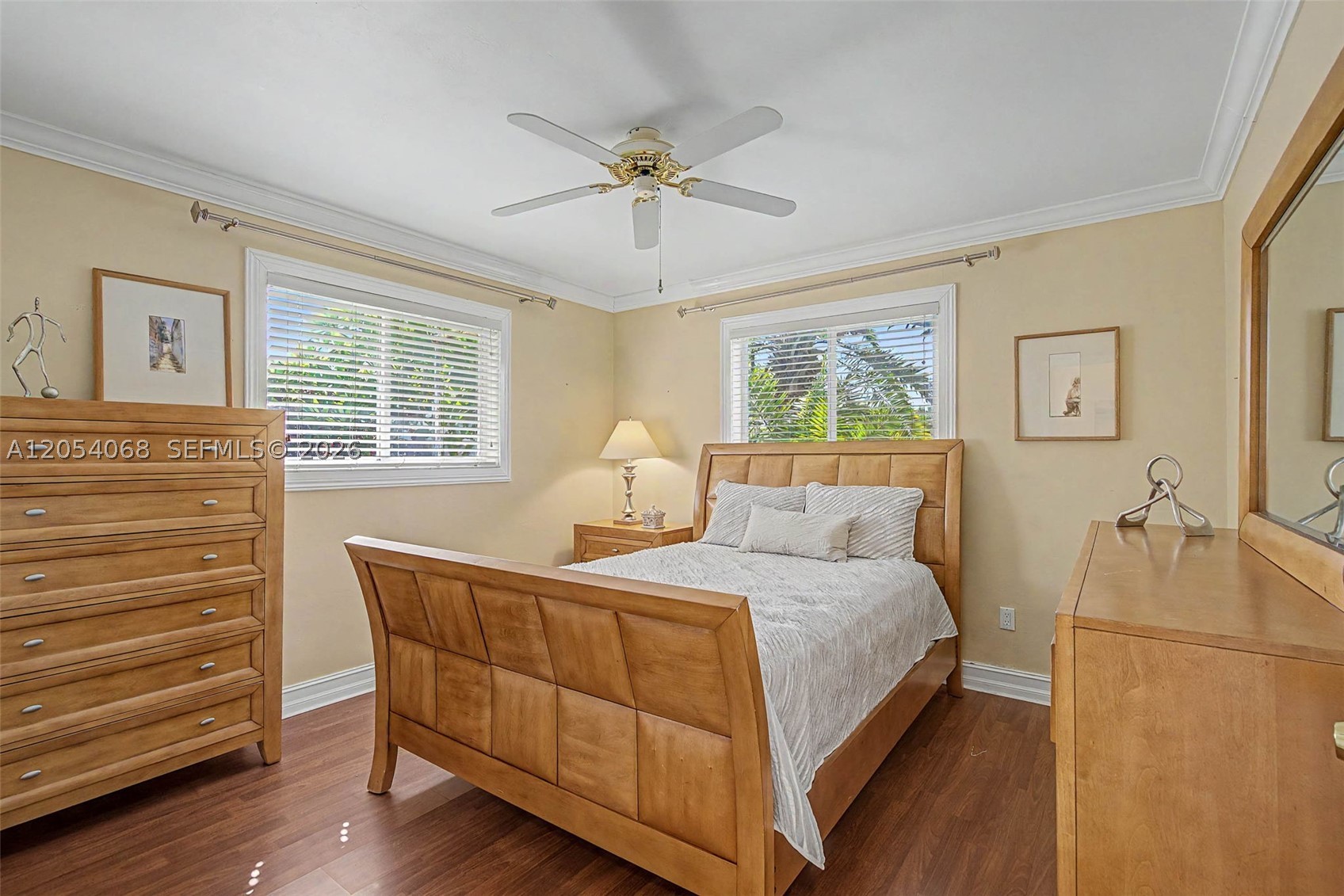 LAUREL HILL PARK - Residential