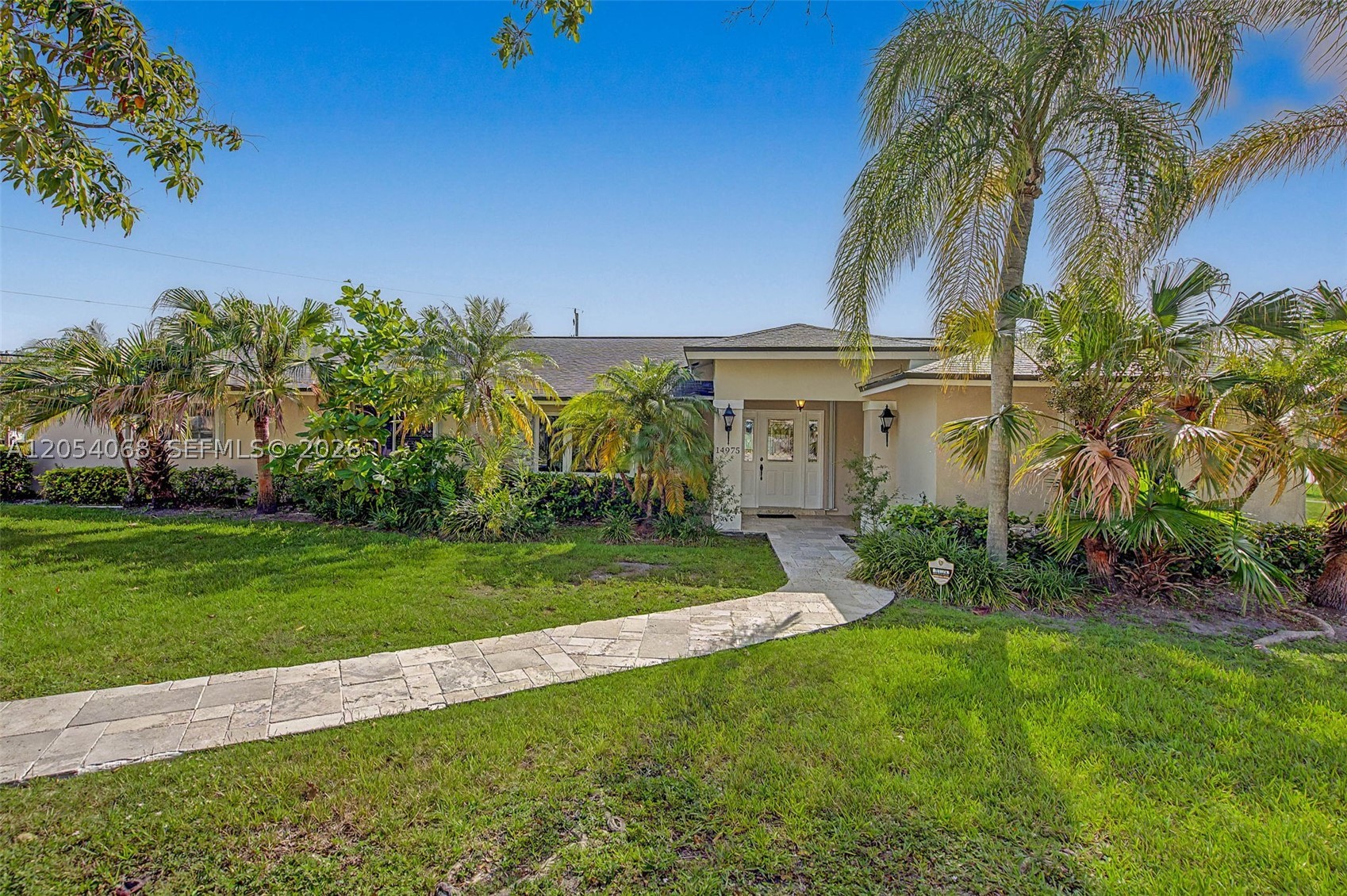 LAUREL HILL PARK - Residential