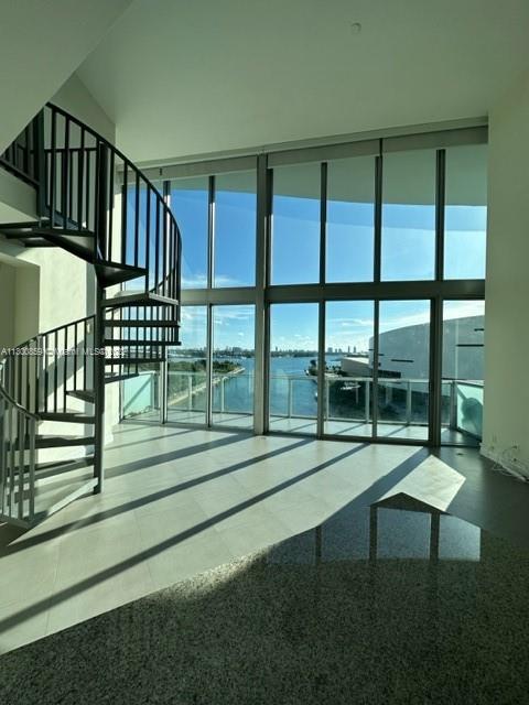 MARINABLUE CONDO - Residential