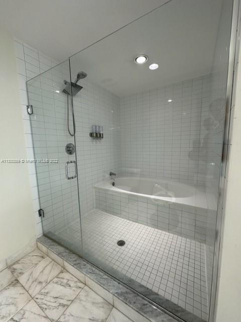 MARINABLUE CONDO - Residential