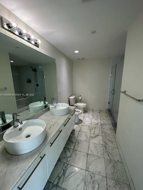 MARINABLUE CONDO - Residential