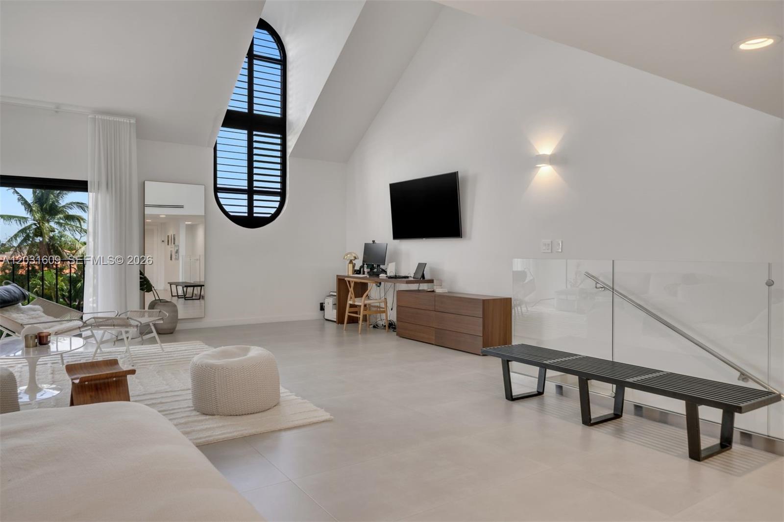 TOWERS QUAYSIDE CT-YARD V - Residential Lease