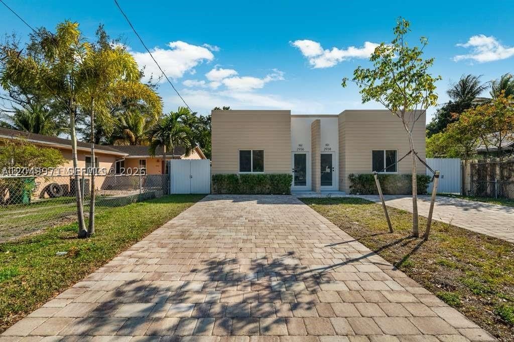 Beautiful New construction in the heart of Miami, 3 bedrooms and 2 bathrooms, FHA approved, paying up to 6% towards buyers closing costs WITH THE PREFERRED LENDER, Ready to close and easy to show