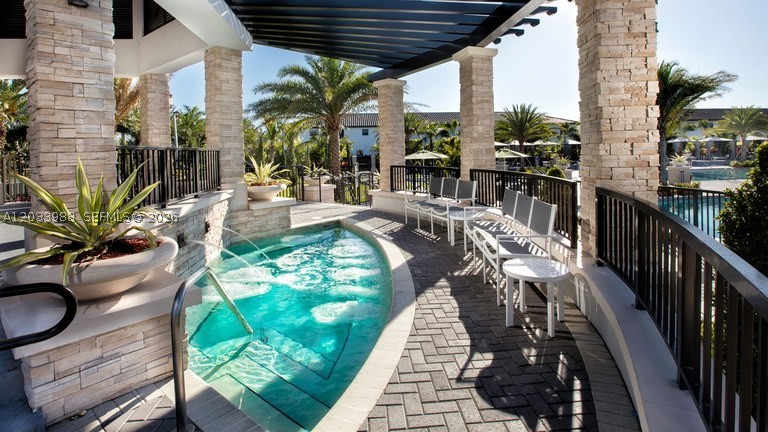 GRAND BAY SOUTH ESTATES - Residential