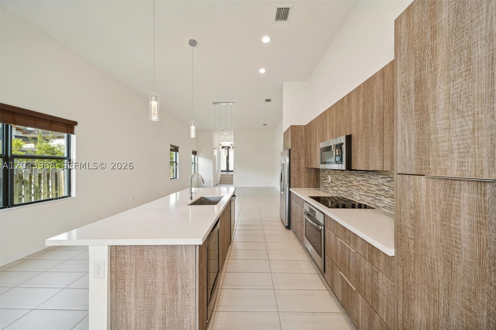 GRAND BAY SOUTH ESTATES - Residential