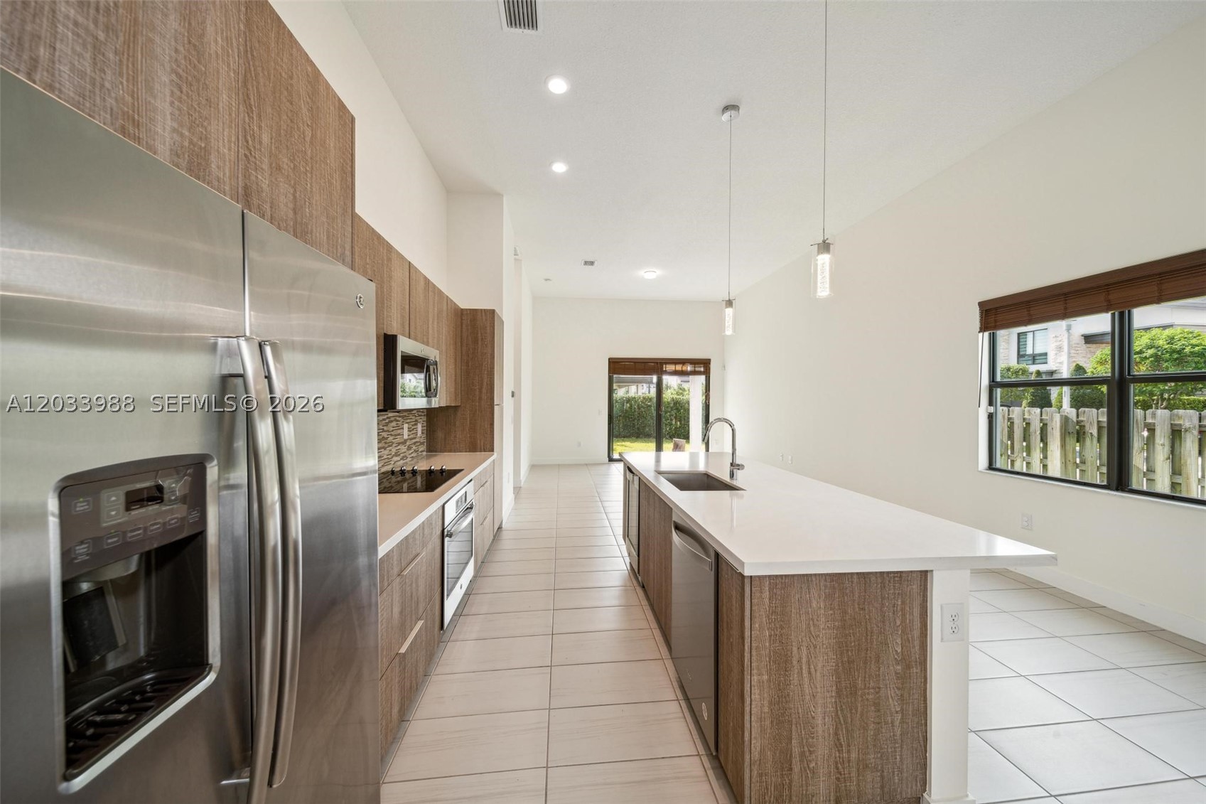 GRAND BAY SOUTH ESTATES - Residential