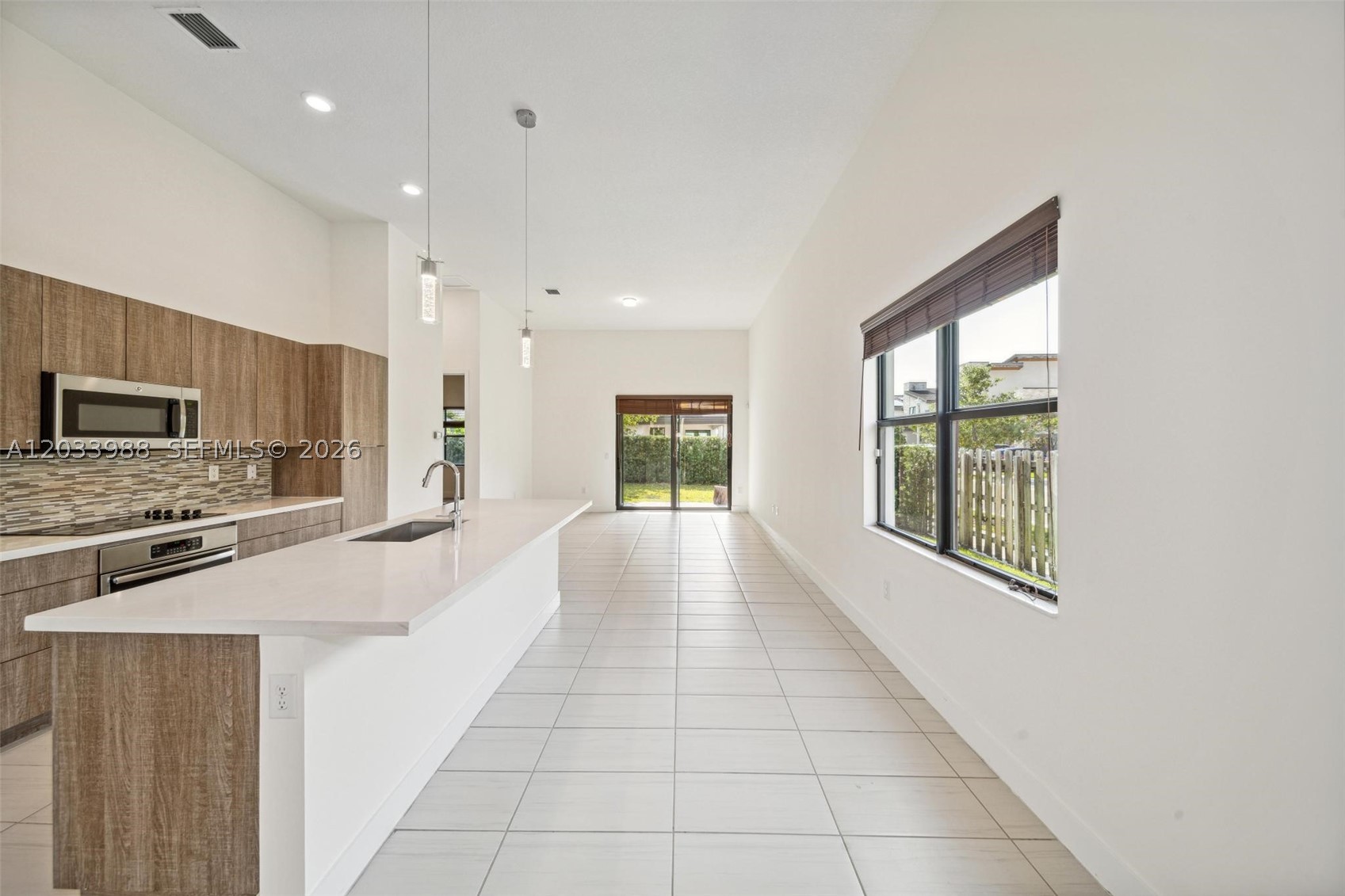 GRAND BAY SOUTH ESTATES - Residential