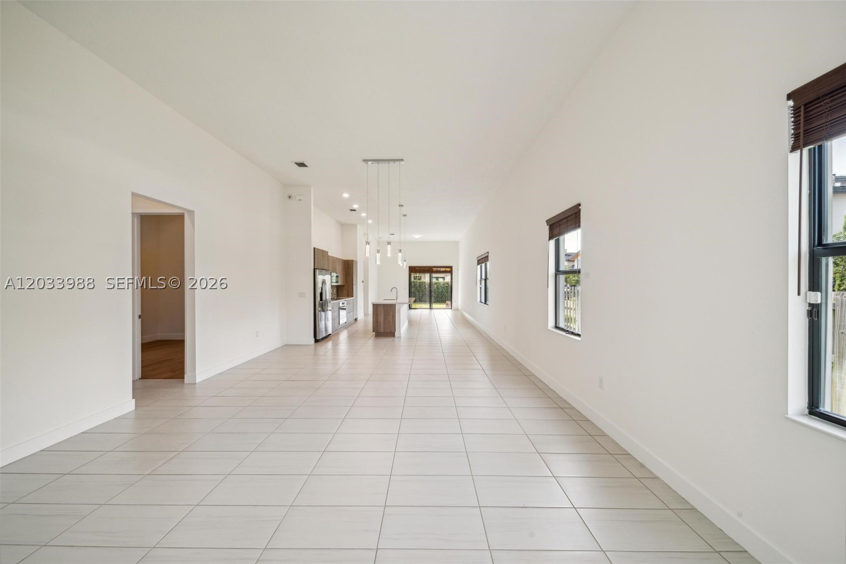 GRAND BAY SOUTH ESTATES - Residential