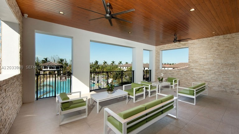 GRAND BAY SOUTH ESTATES - Residential