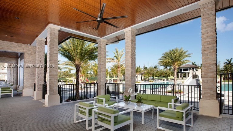 GRAND BAY SOUTH ESTATES - Residential