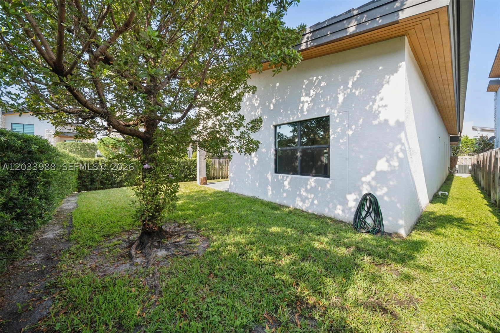 GRAND BAY SOUTH ESTATES - Residential