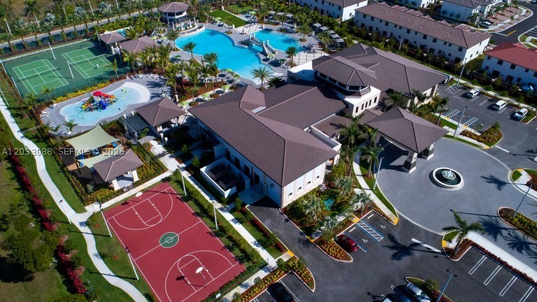 GRAND BAY SOUTH ESTATES - Residential