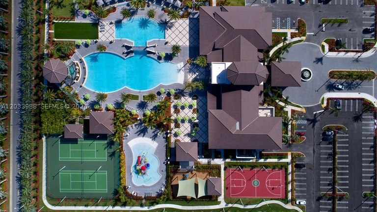 GRAND BAY SOUTH ESTATES - Residential
