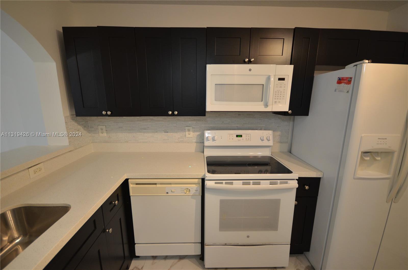 VENETIA GARDENS SOUTH CON - Residential