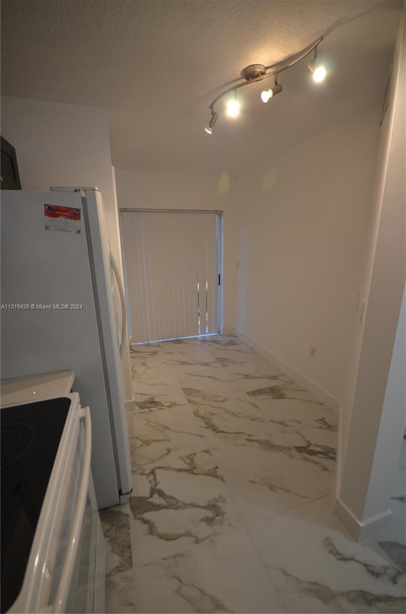 VENETIA GARDENS SOUTH CON - Residential