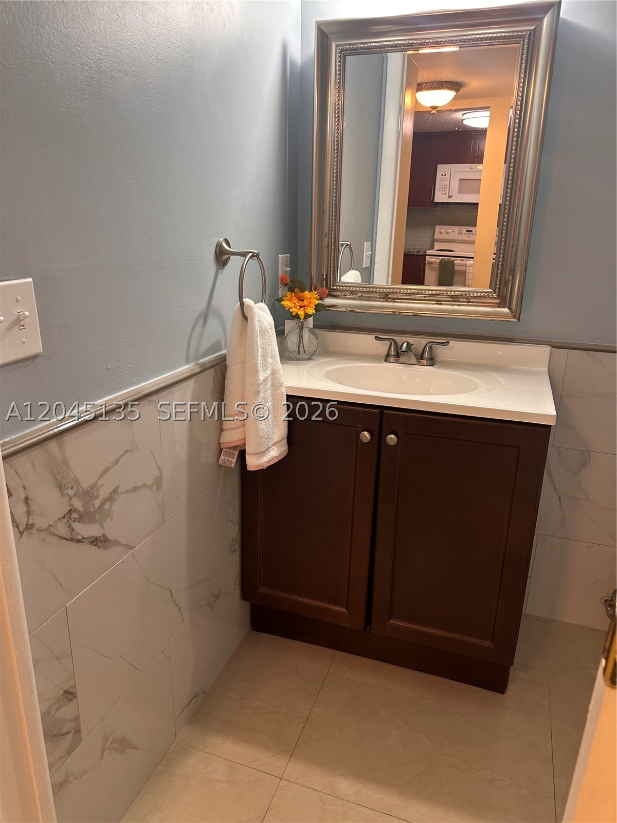 GARDENS OF KENDALL SO CON - Residential Lease