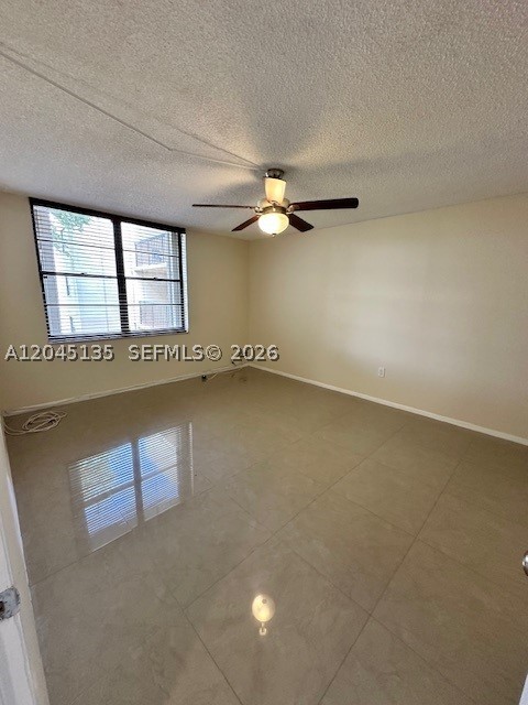 GARDENS OF KENDALL SO CON - Residential Lease