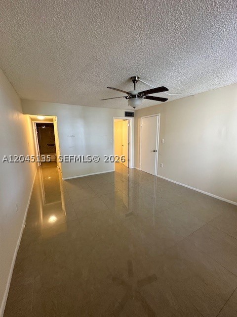 GARDENS OF KENDALL SO CON - Residential Lease