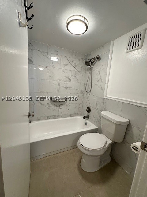 GARDENS OF KENDALL SO CON - Residential Lease