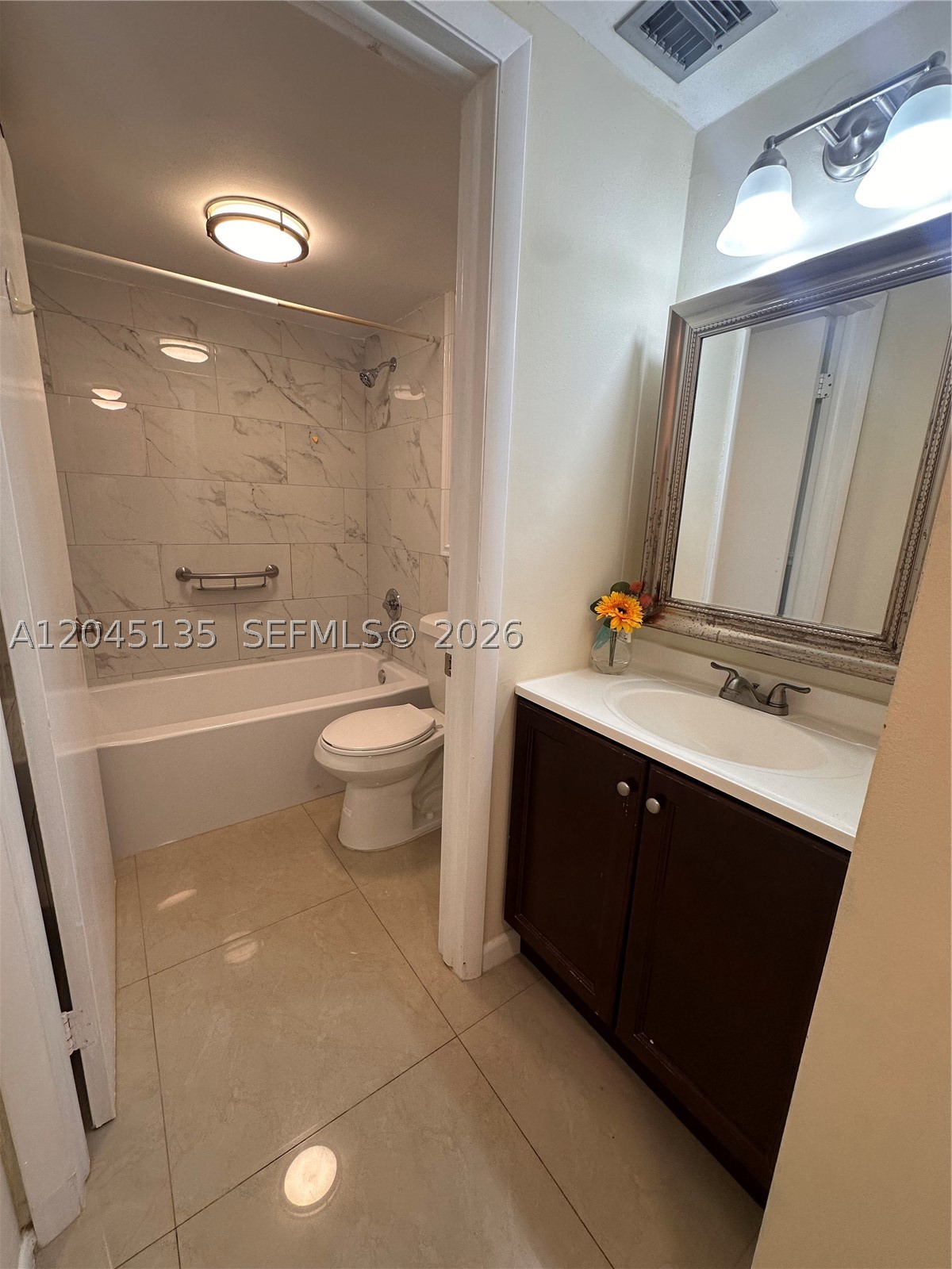 GARDENS OF KENDALL SO CON - Residential Lease