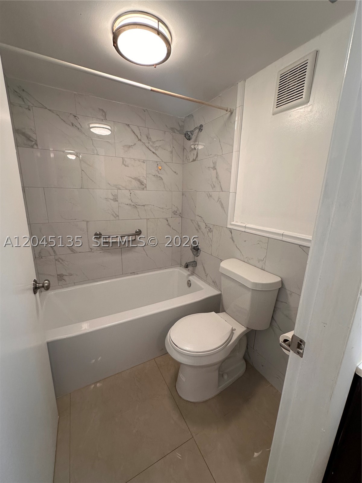 GARDENS OF KENDALL SO CON - Residential Lease