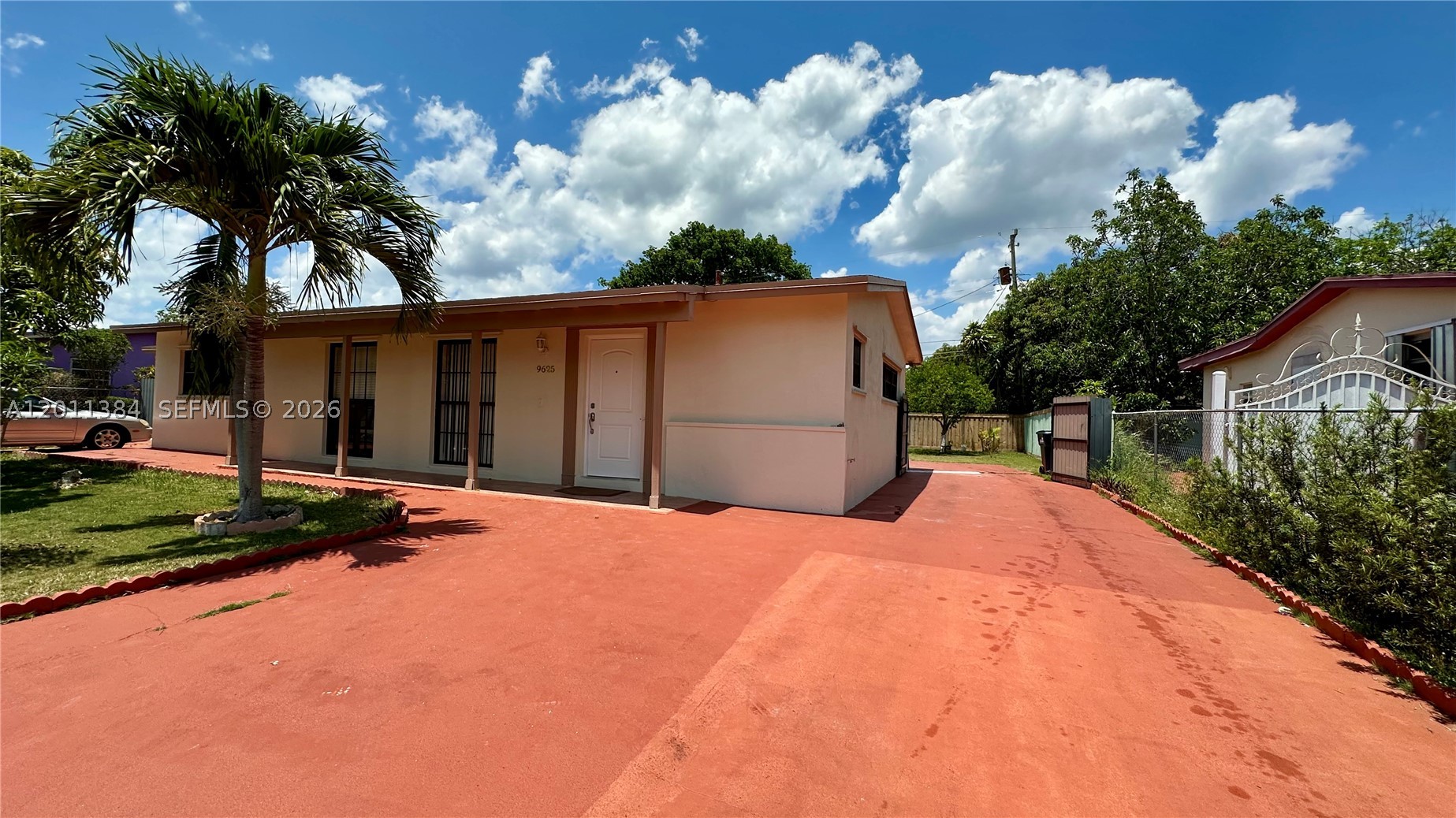 PALMETTO COUNTRY CLUB EST - Residential