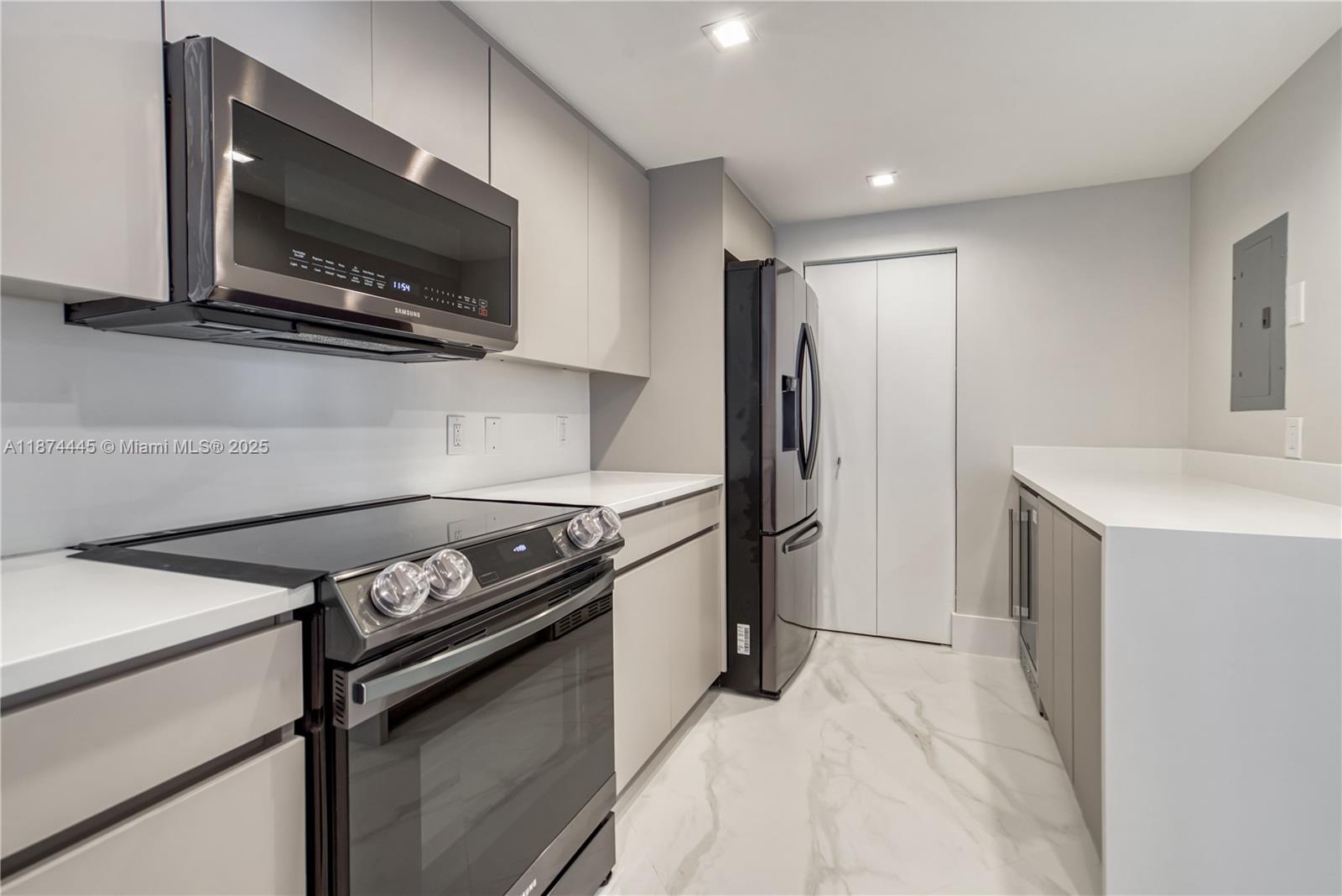 COURVOISIER COURTS CONDO - Residential Lease