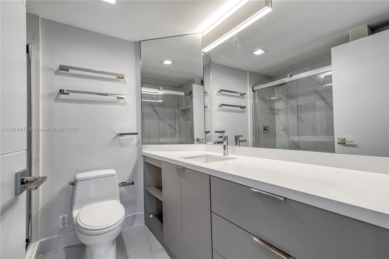 COURVOISIER COURTS CONDO - Residential Lease