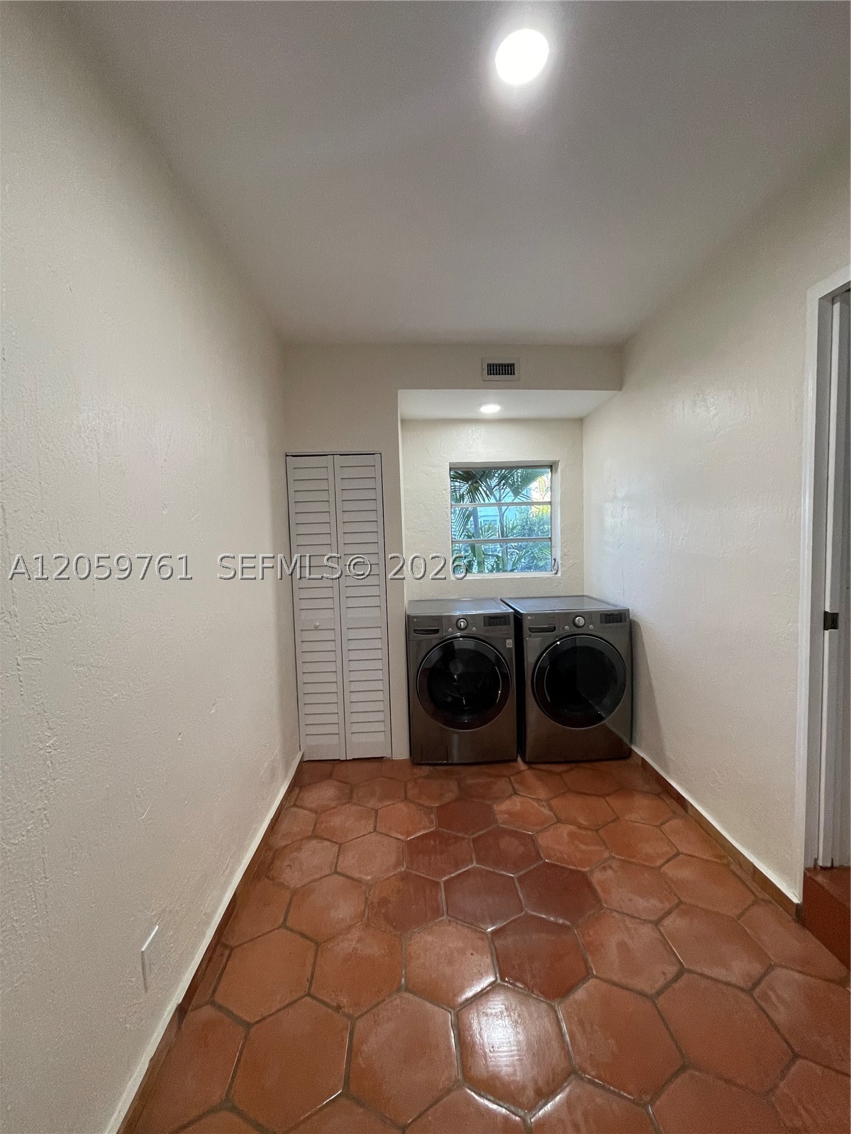 BROOKLAWN - Residential