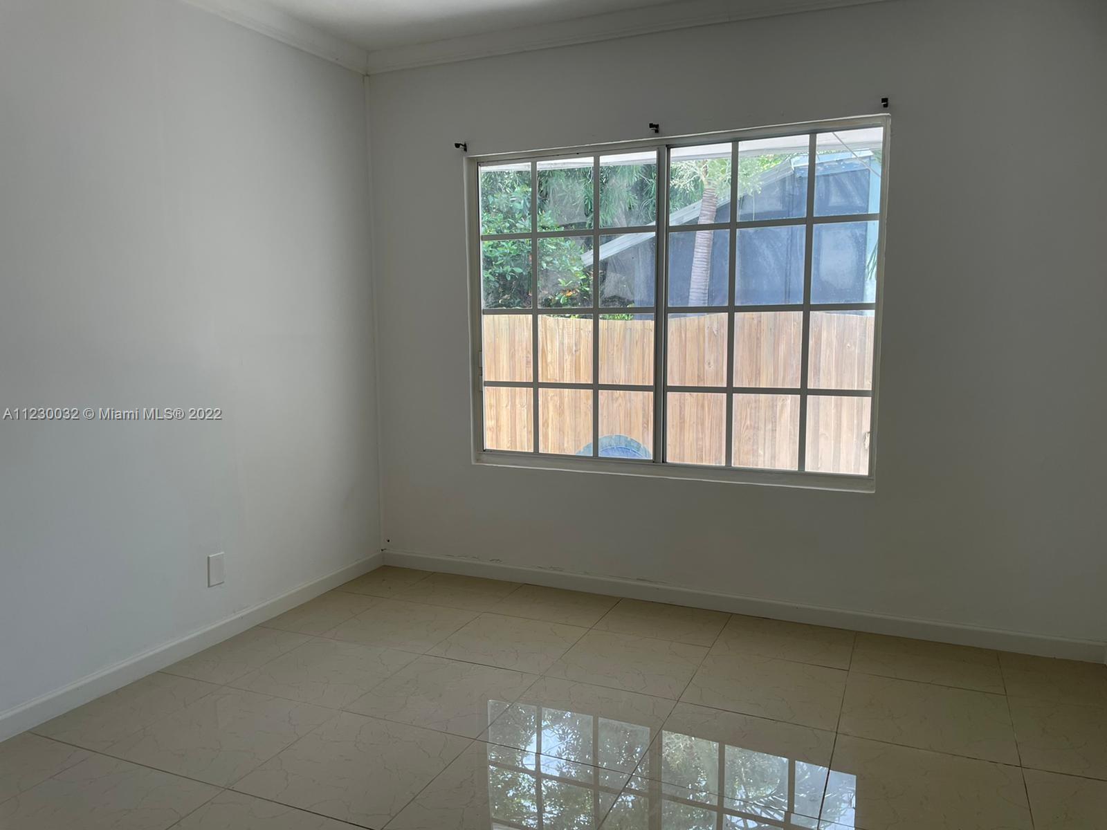 TOWN OF HALLANDALE - Residential Lease