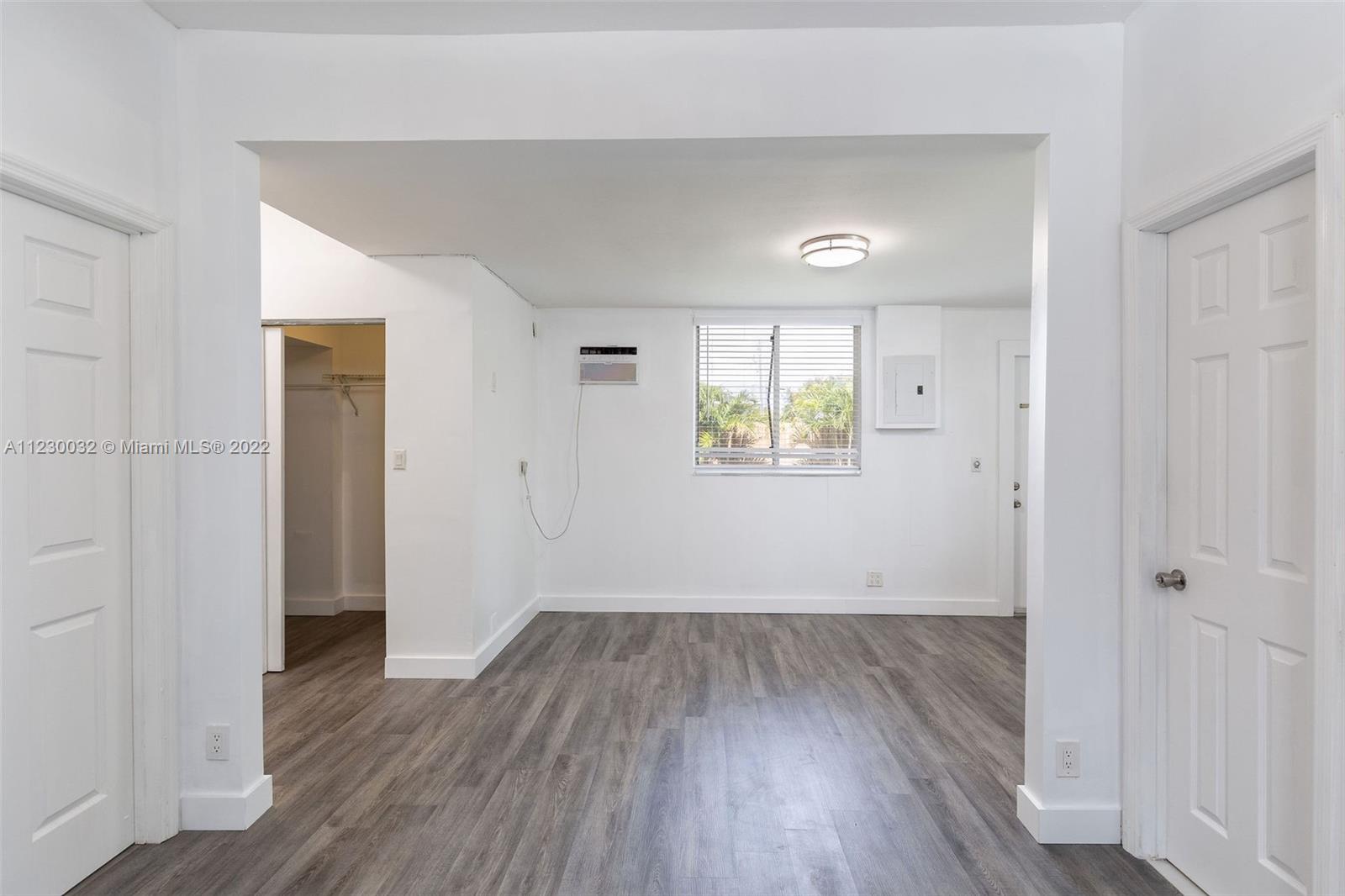 TOWN OF HALLANDALE - Residential Lease