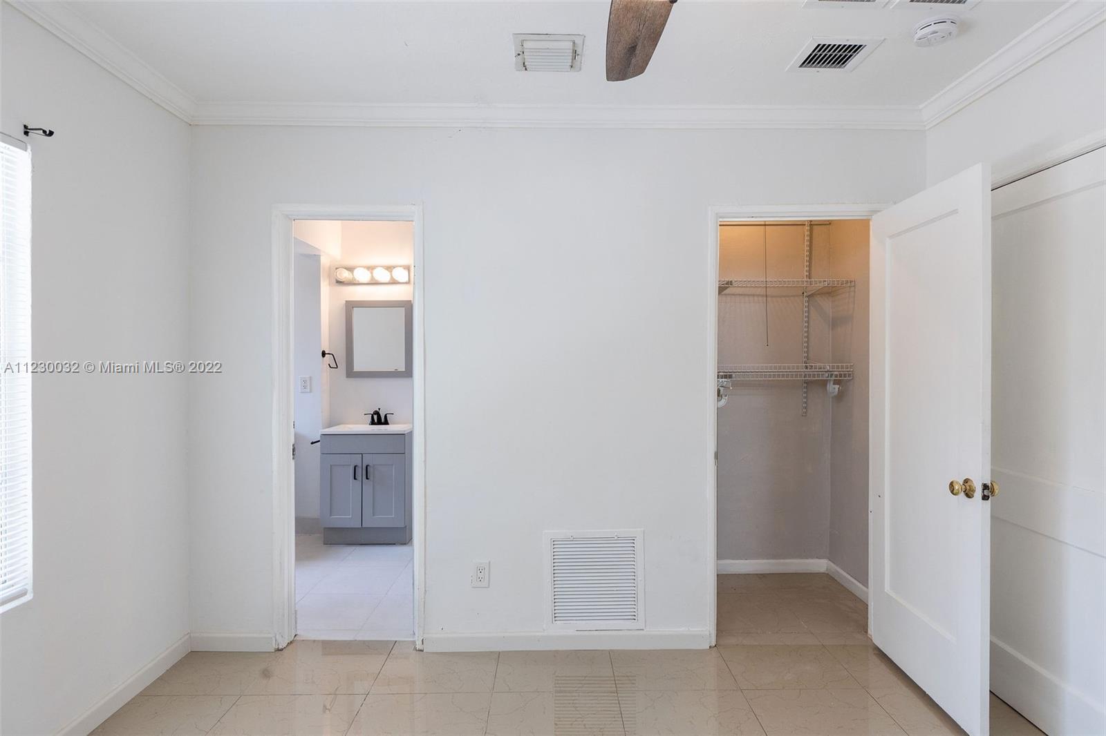 TOWN OF HALLANDALE - Residential Lease