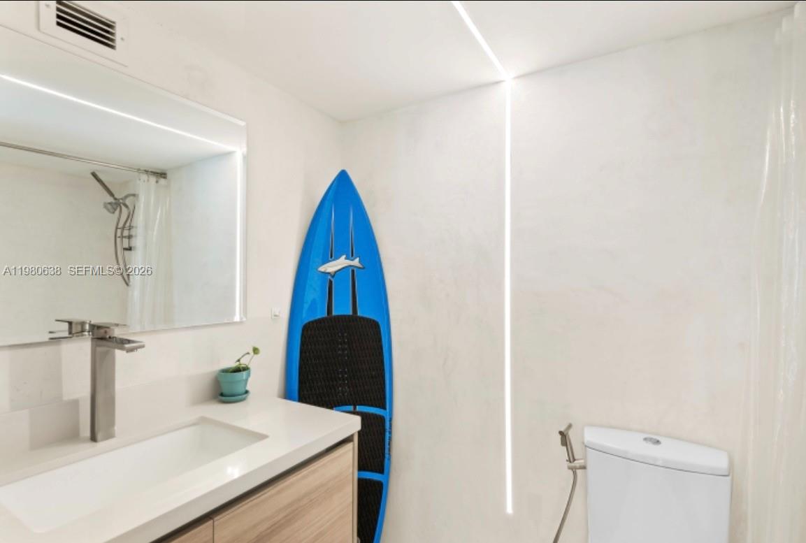 MIRASOL OCEAN TOWERS COND - Residential