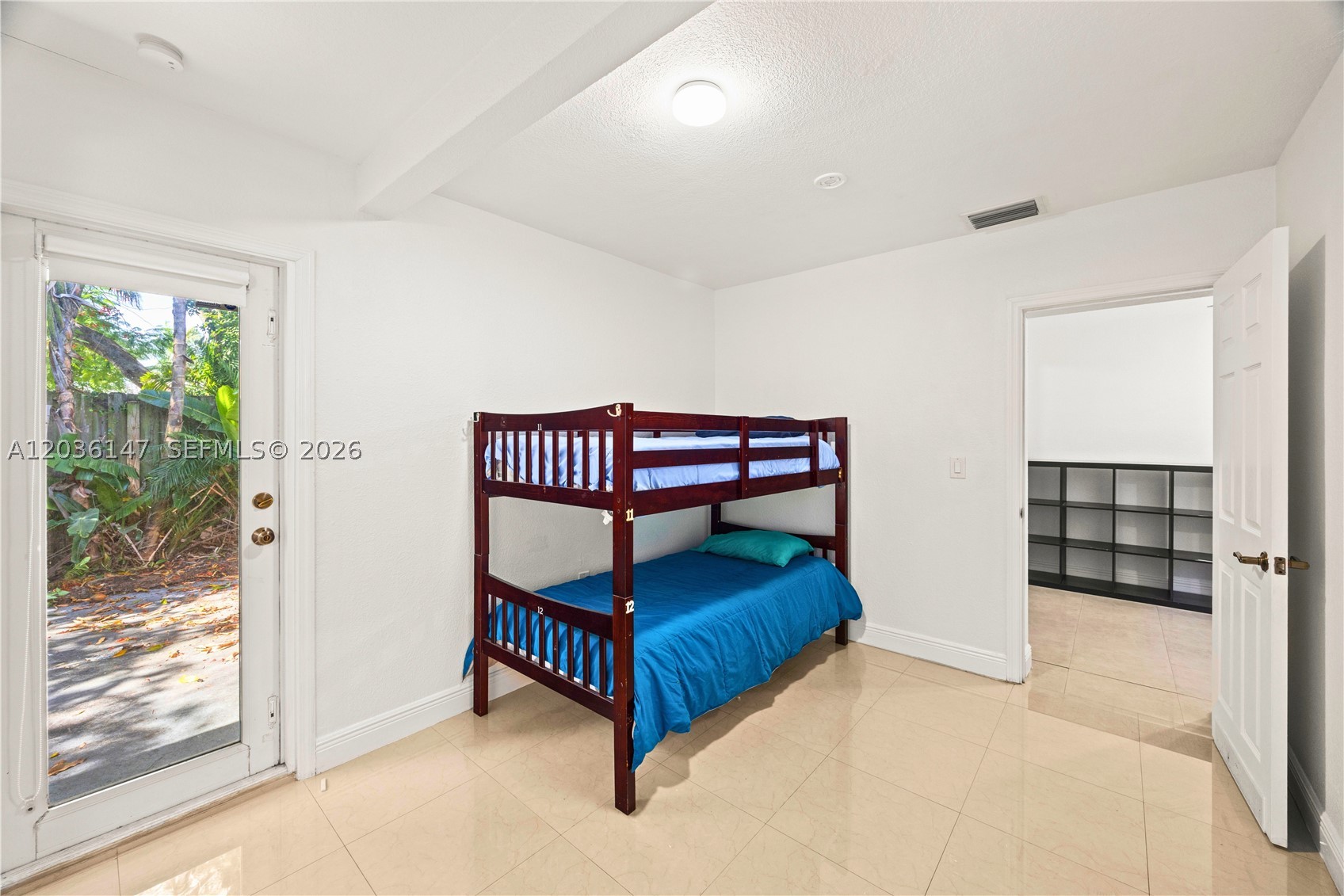 ROYAL PALM VISTA - Residential