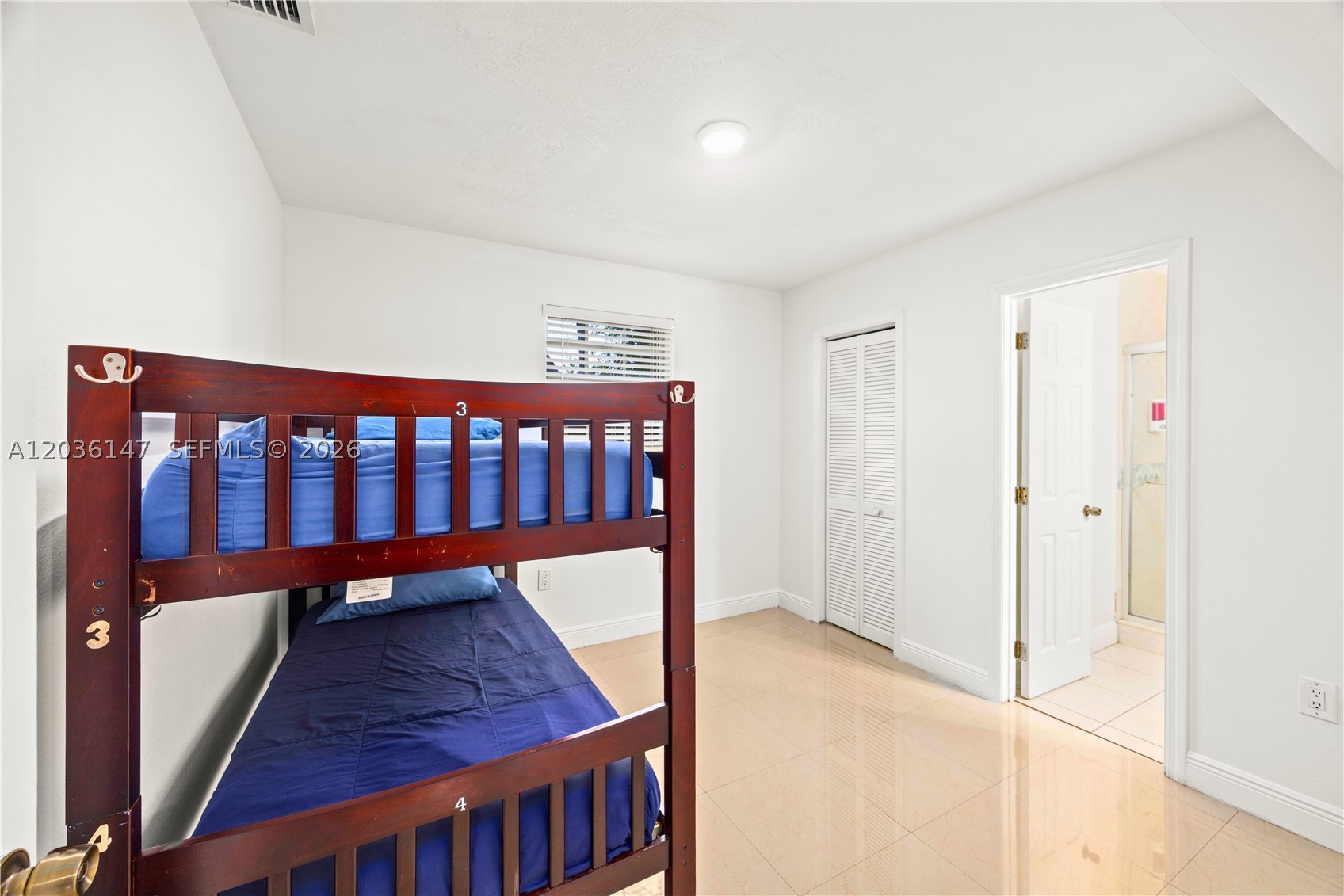 ROYAL PALM VISTA - Residential