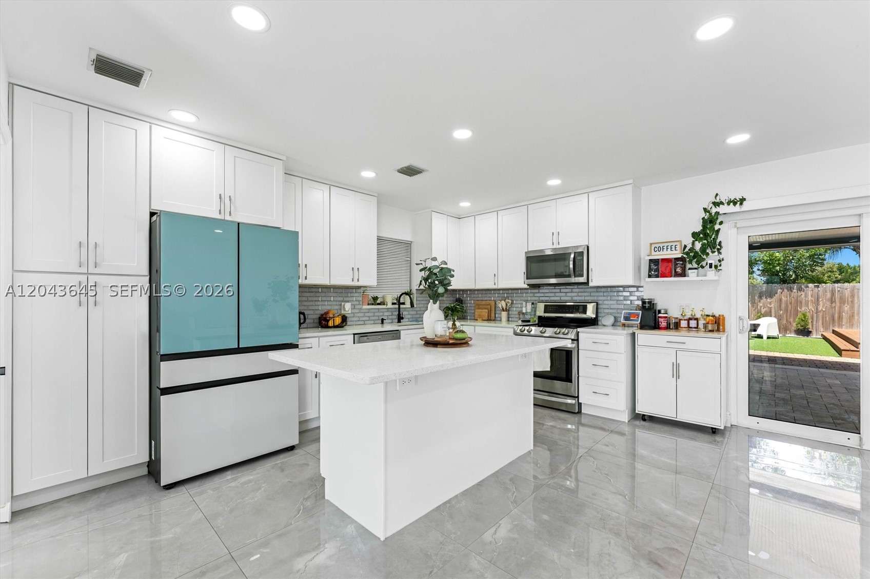 COMMONWEALTH PARK SEC 1 - Residential