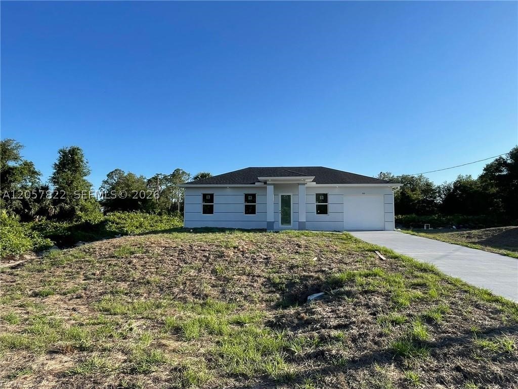 LEHIGH ACRES - Residential