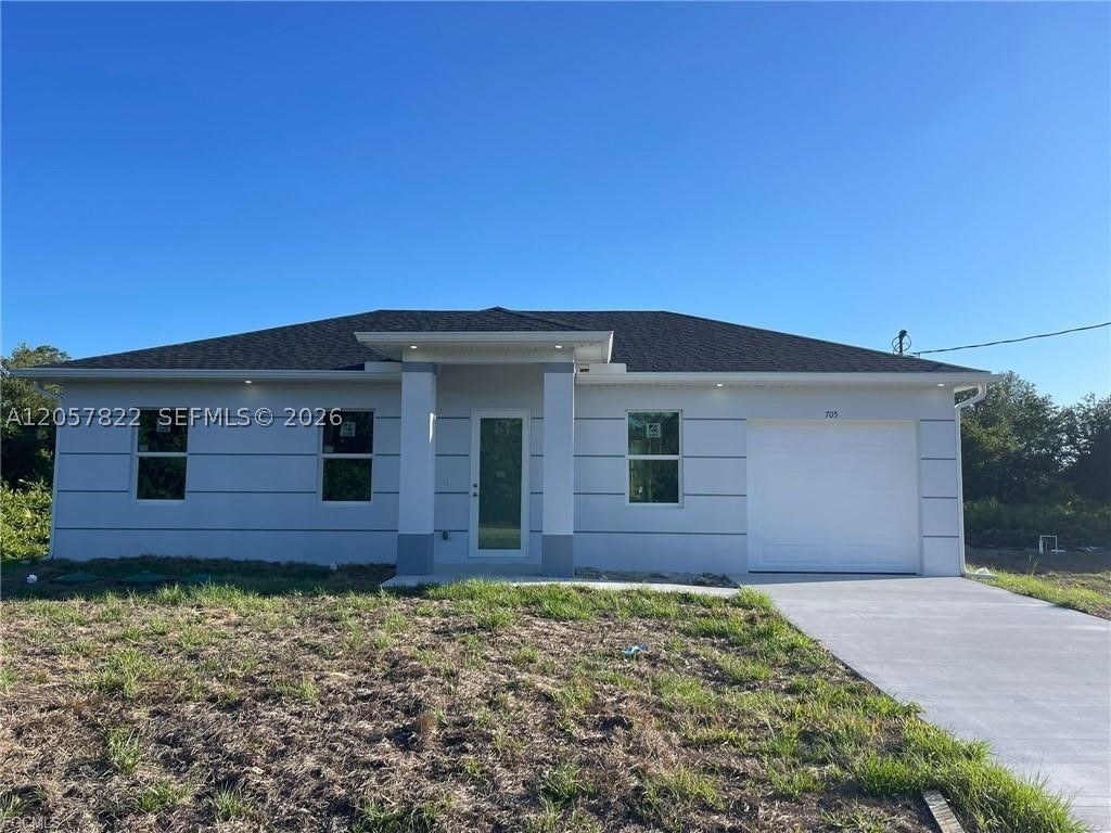 LEHIGH ACRES - Residential