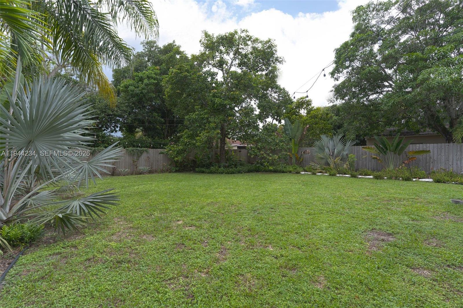 OVERBROOK SHORES NO 3 - Residential