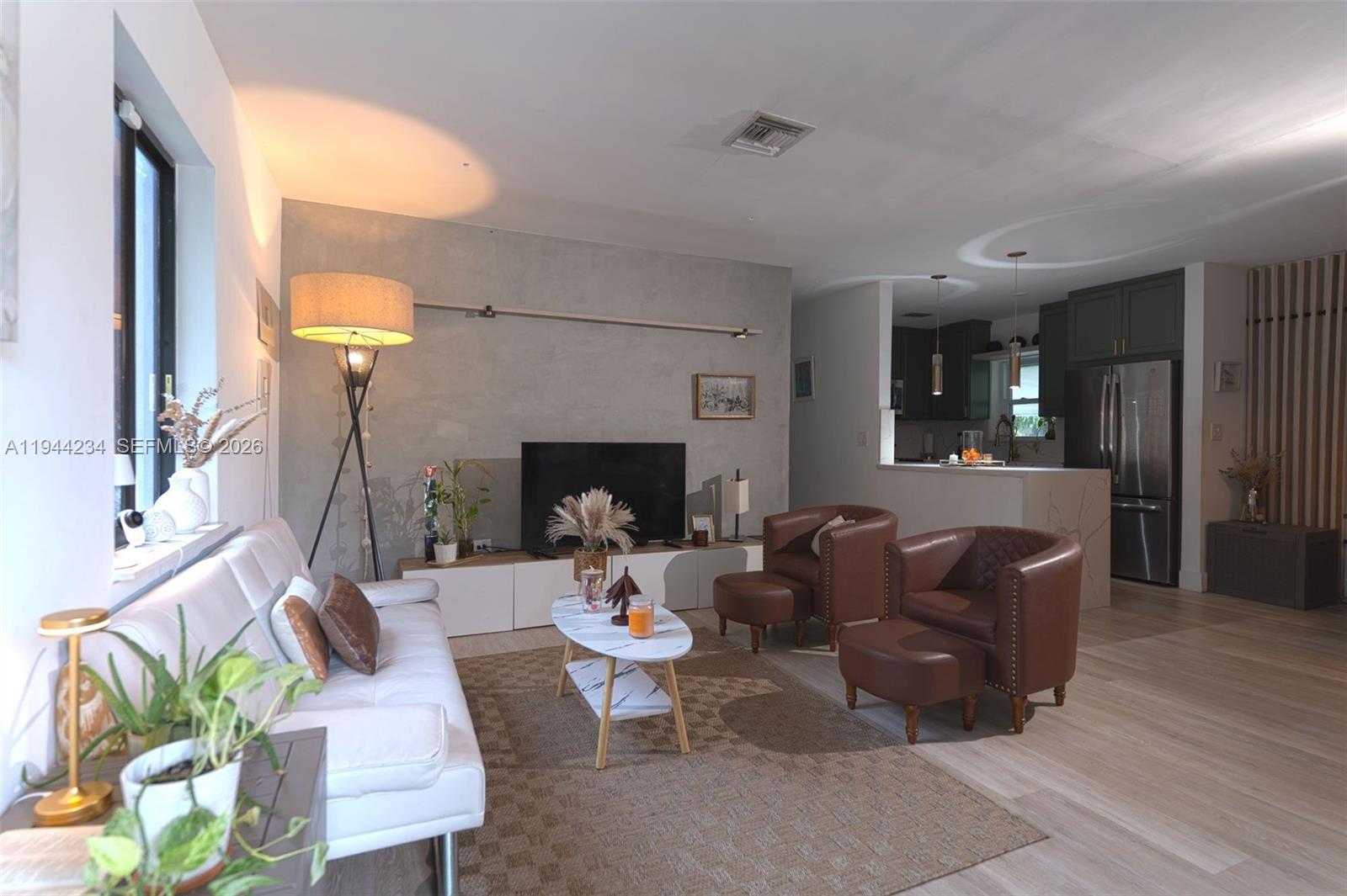 OVERBROOK SHORES NO 3 - Residential