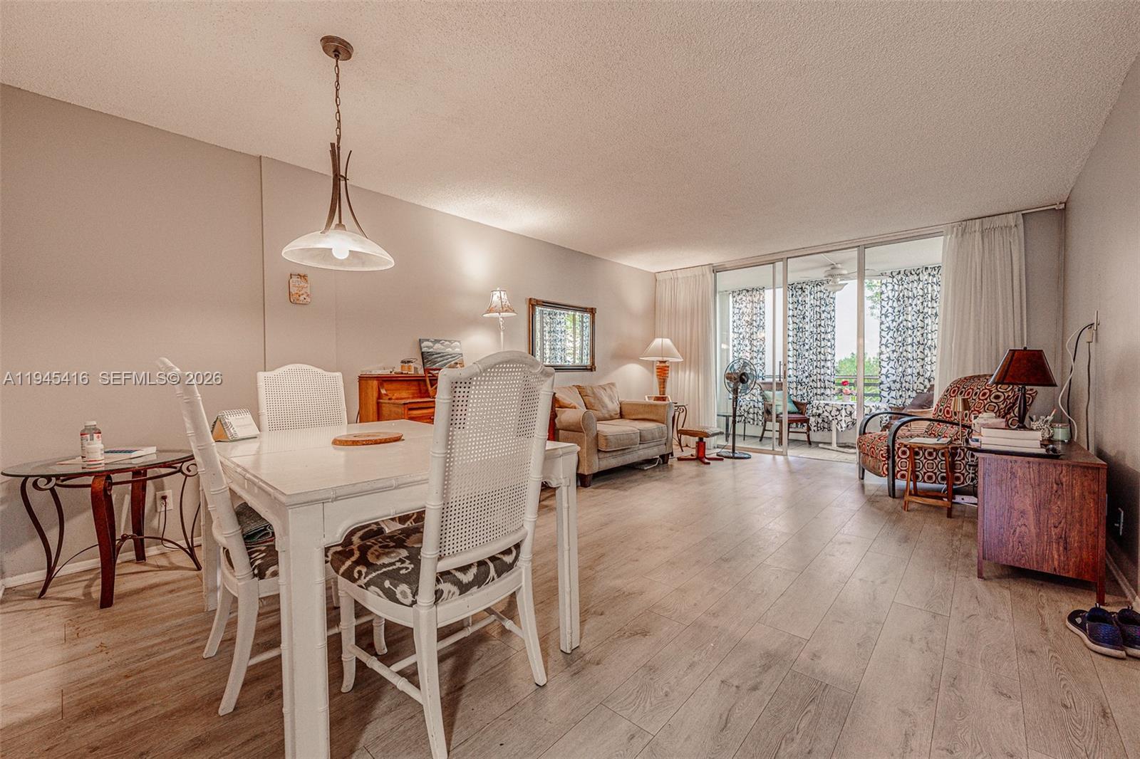 CYPRESS CHASE CONDO NO 8 - Residential