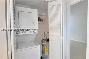 VILLAS AT MEADOW LAKES CO - Residential Lease