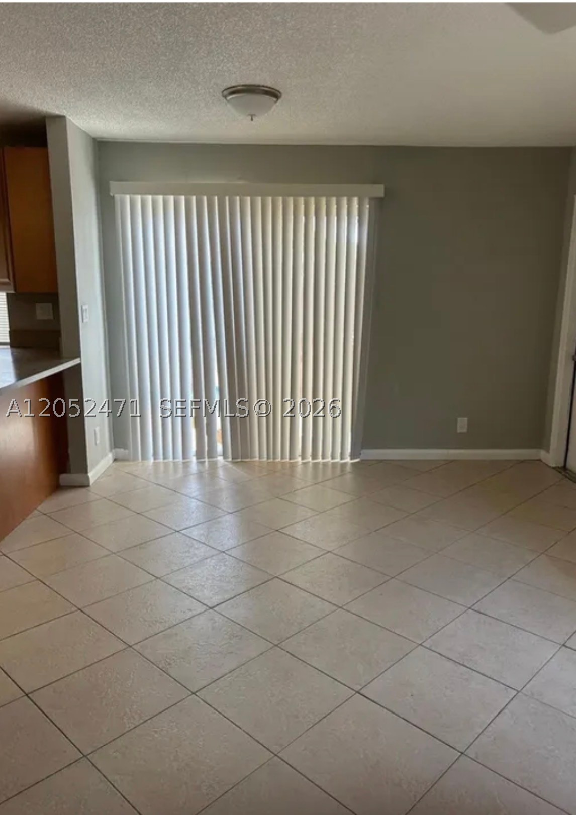 OLIVE GLEN VILLAS 2 CONDO - Residential Lease