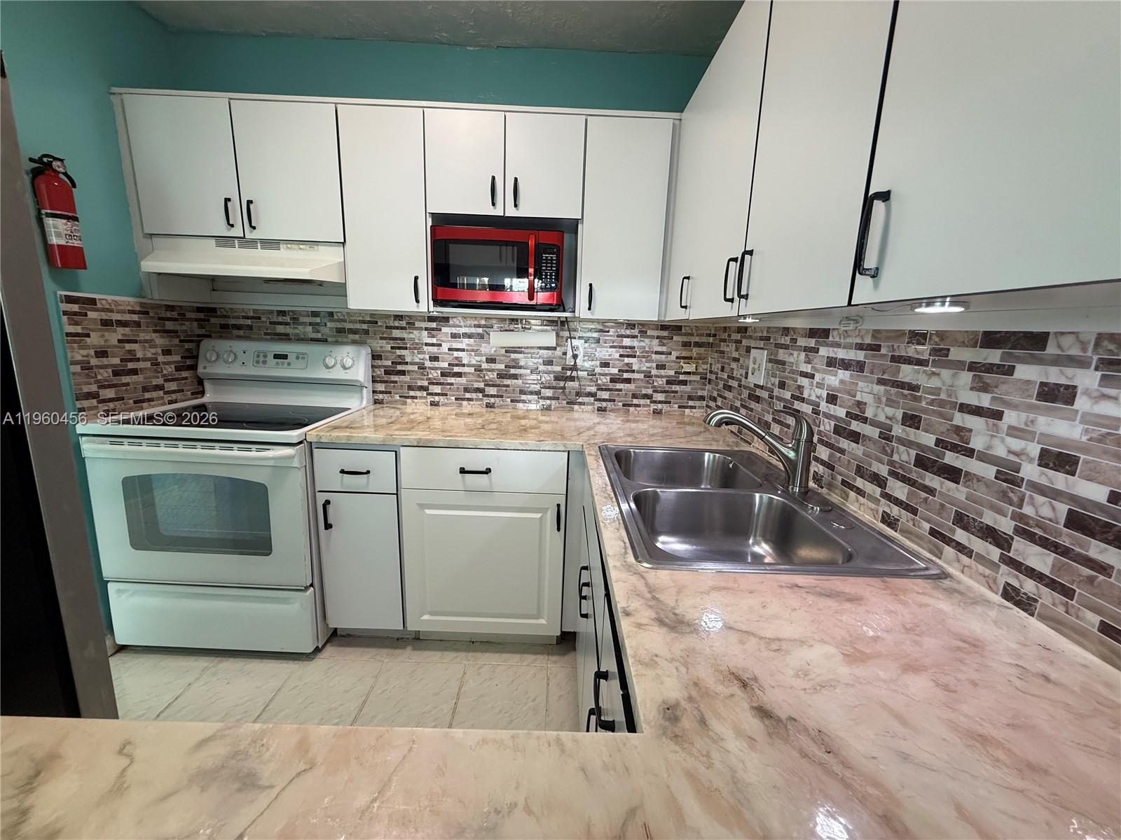 ST ANDREWS COURT CONDO - Residential