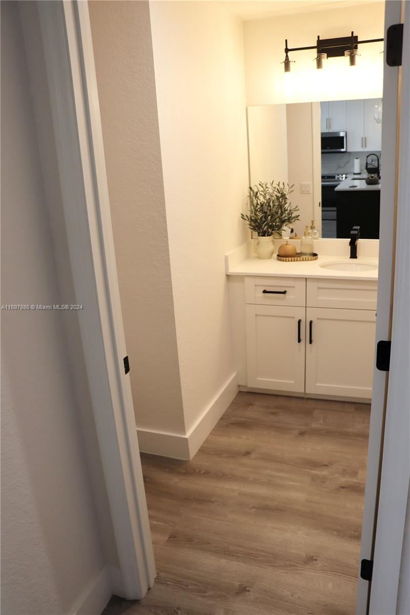 MILLENNIUM TOWNHOMES COND - Residential Lease