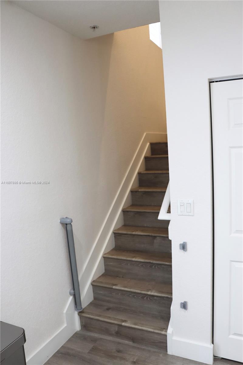 MILLENNIUM TOWNHOMES COND - Residential Lease