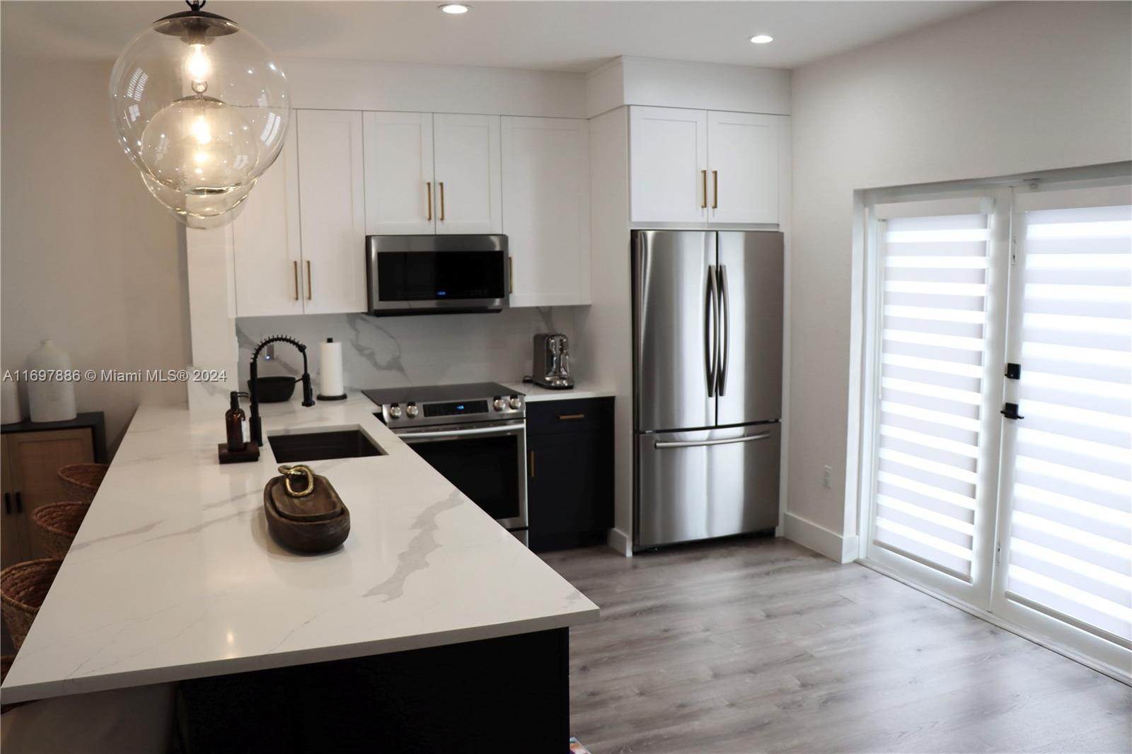 MILLENNIUM TOWNHOMES COND - Residential Lease