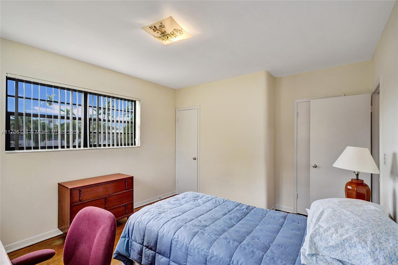 UNIT 1 MONTICELLO PARK - Residential