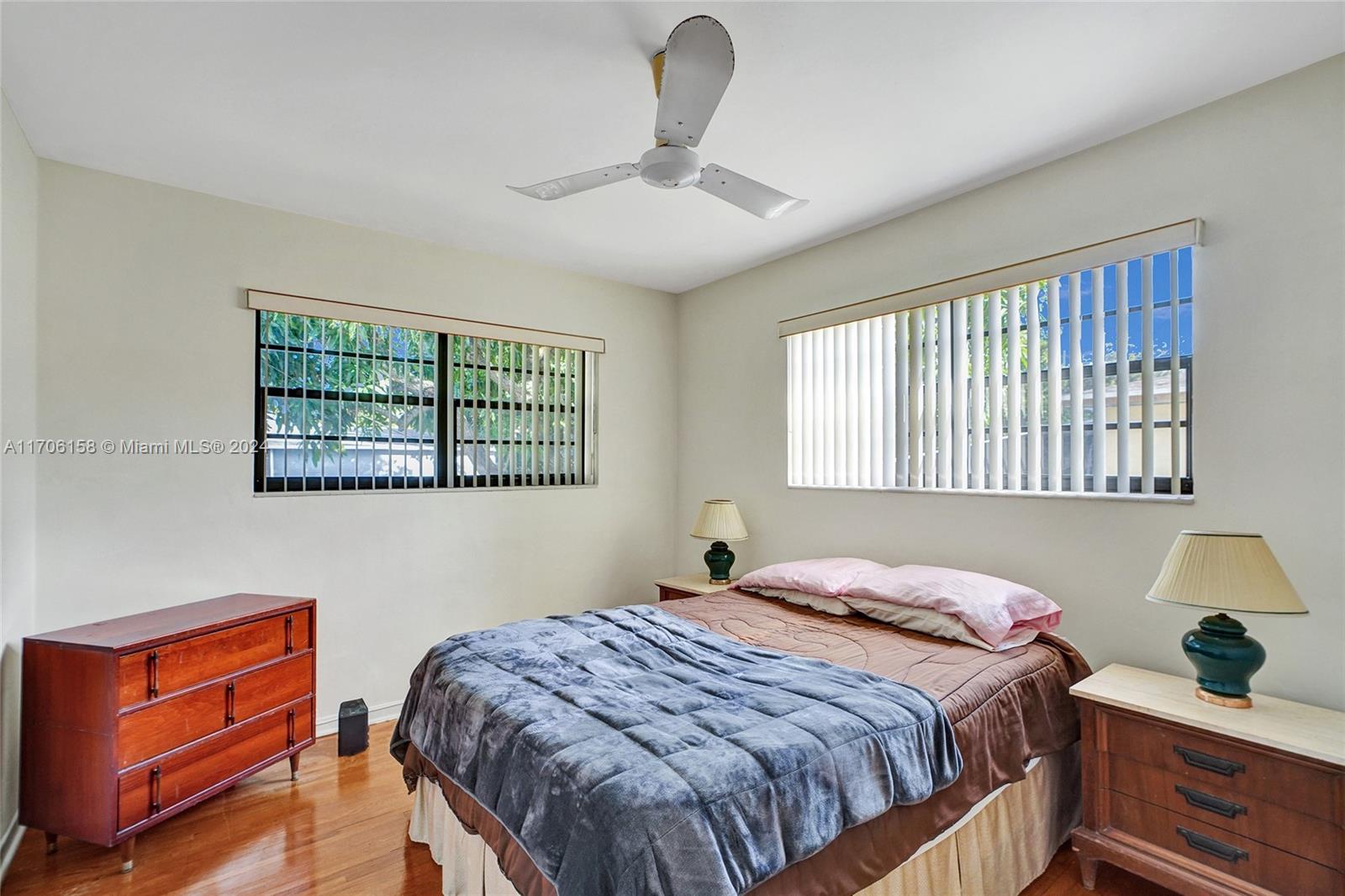 UNIT 1 MONTICELLO PARK - Residential